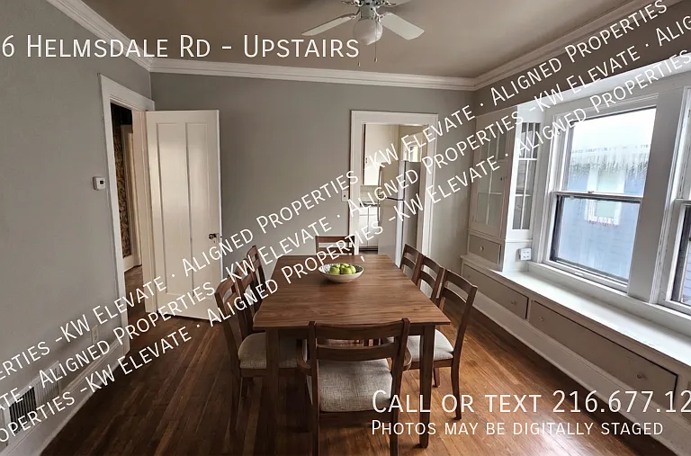 886 Helmsdale Rd #UPSTAIRS — Photo 6
