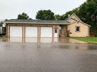 602 1st Ave, Bejou, MN 56516