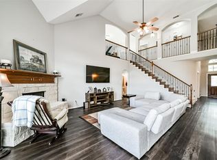 326 Honeysuckle Vine Dr, Rosenberg, TX 77469