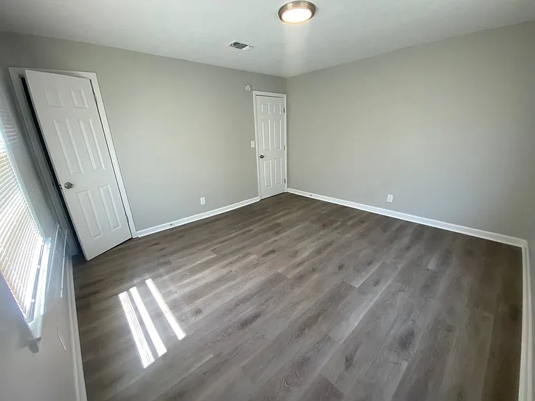 124 Lee Road 296 #124B — Photo 12