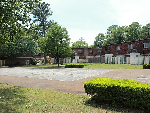 3rd image of 1025 Carolina Rd. #CC-4