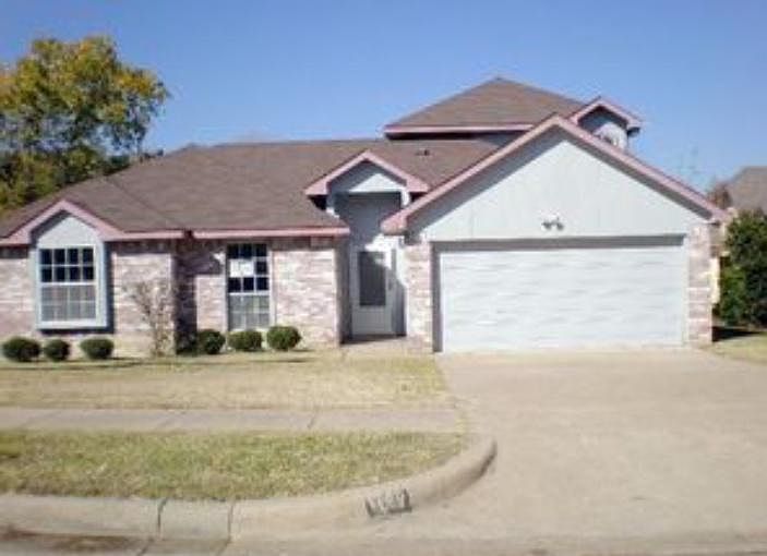1st image of 1709 Buena Vista Ave