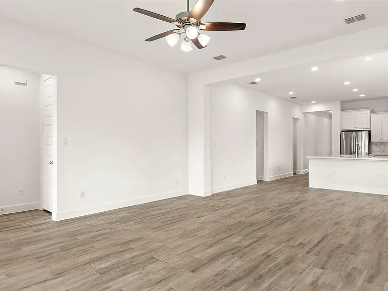 8474 International Falls Dr — Photo 9
