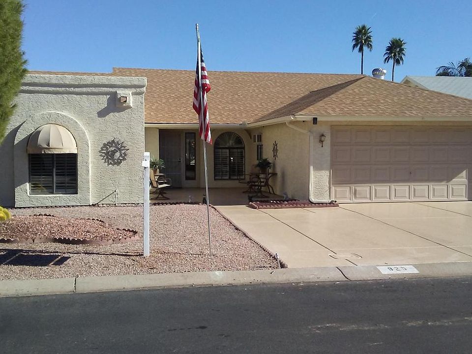 1st image of 825 S 76th Pl
