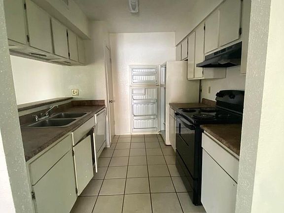 2nd image of 2901 Central Blvd Unit 601