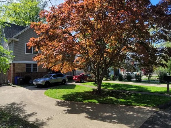 5820 Bradley Blvd, Bethesda, MD 20814