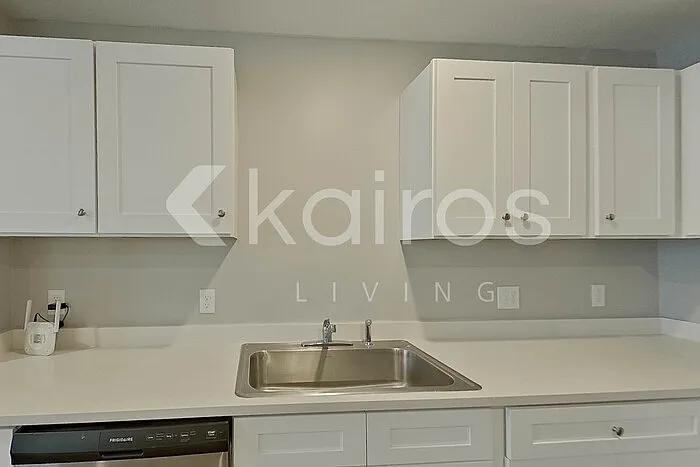 124 Cottage Grove Rd — Photo 7