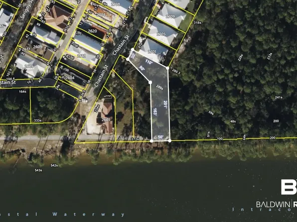 2619 Chastain St, Gulf Shores, AL 36542