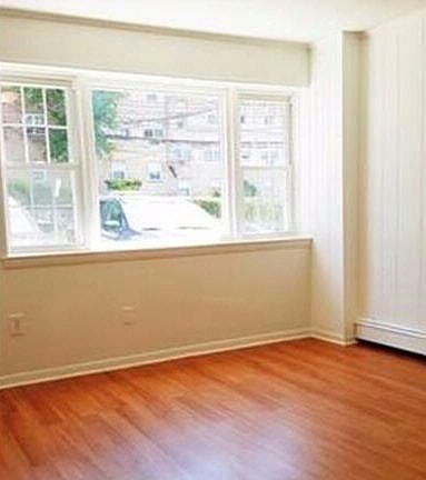 3rd image of 377 N Broadway