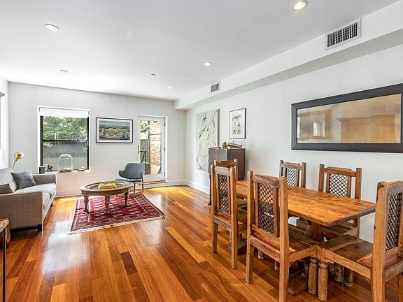 2nd image of 264 Cumberland St APT 5