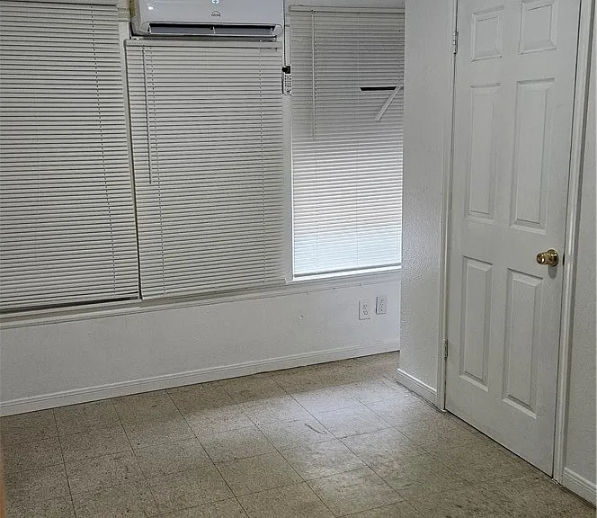 2306 Prescott St — Photo 13