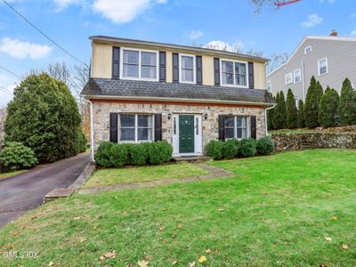 24 Sunshine Ave, Riverside, CT, 06878