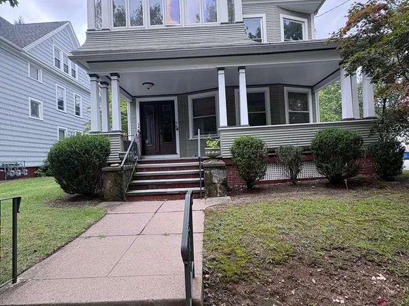 54 Hubinger St, New Haven, CT 06511
