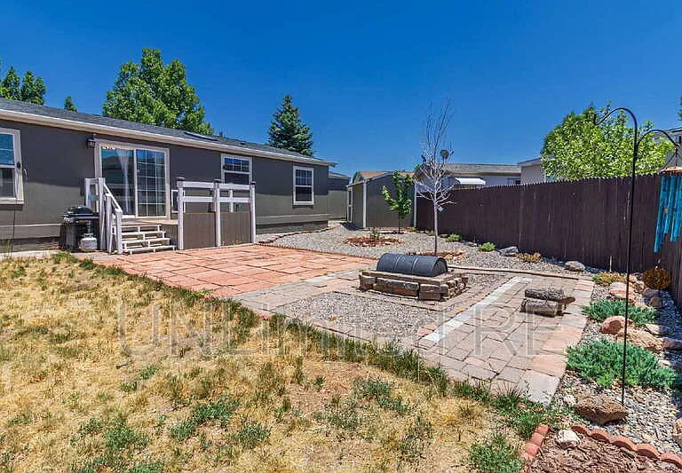 1679 W Stephen Dr — Photo 24