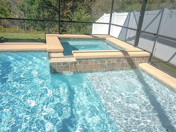 5th image of 11130 Creek Haven Dr