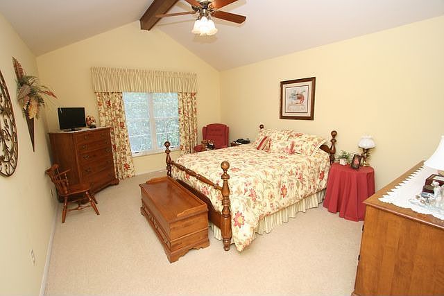 2nd image of 12 Rolling Meadows Ct
