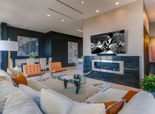 1717 Arts Plz Suite 1910, Dallas, TX 75201