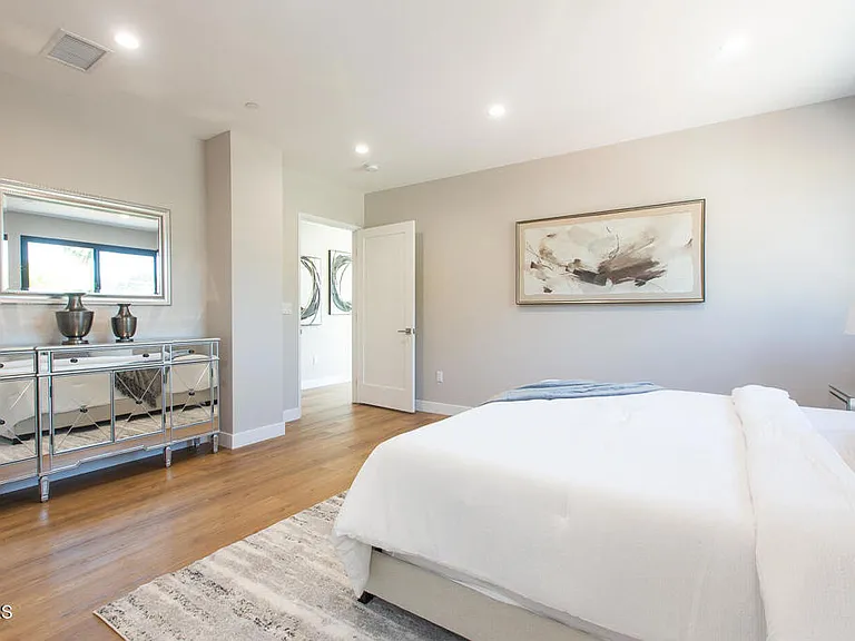 3682 Harriman Ave #2 — Photo 34