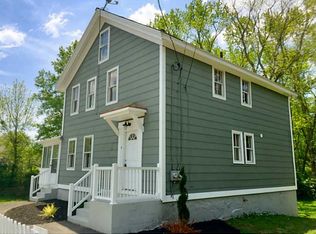 6 White Rock Rd, Westerly, RI 02891