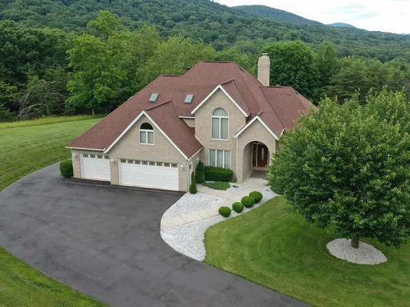 887 Weires Ave, Lavale, MD 21502