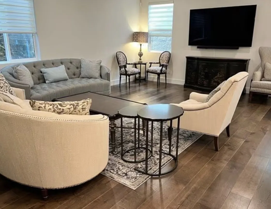 5 bed, 2531 sqft, $6,000 — Photo 4