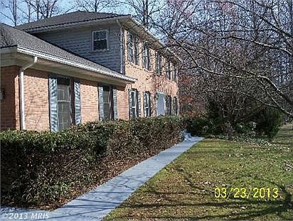3rd image of 5024 Canter Ln