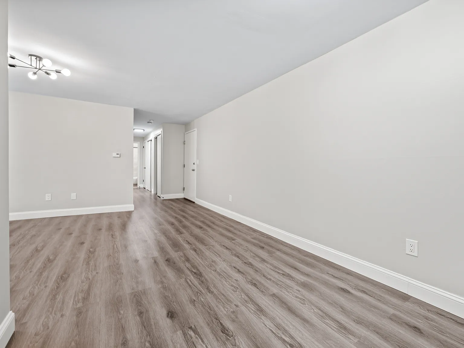 2 bed, 900 sqft, $1,625 — Photo 4