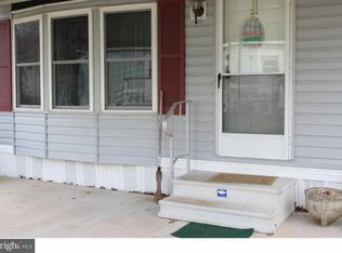 17 Terrace Dr, Spring City, PA 19475