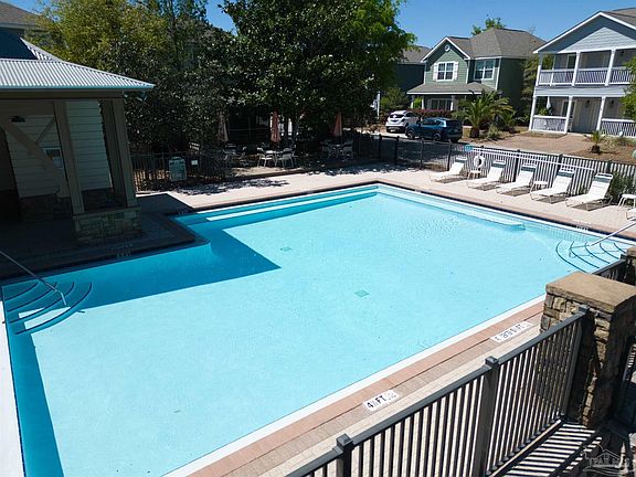 2nd image of 65 Saint Vincent Ln