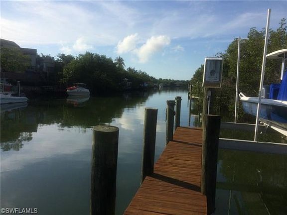 3rd image of 1770 Dixie Beach Blvd