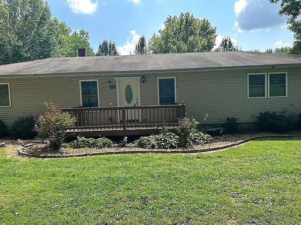 6180 Reevesville Rd, Grantsburg, IL 62943
