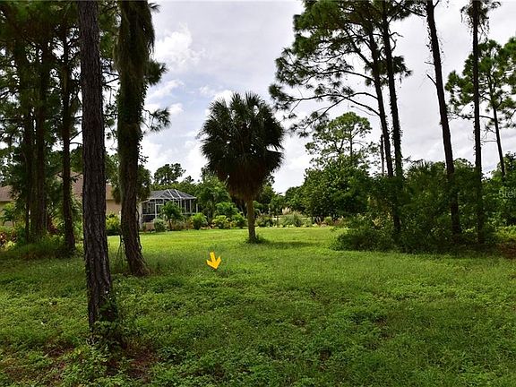 5th image of 10 Pine Valley Pl