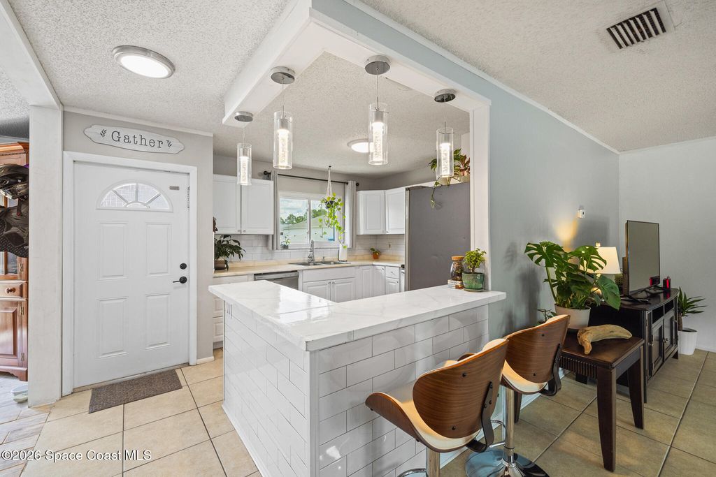 818 Brittan Ave SE, Palm Bay, FL - View 3