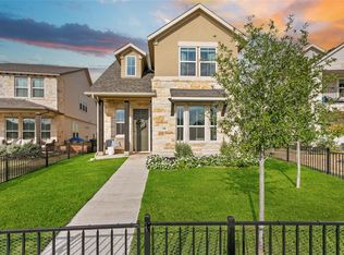 376 Lost Mine Peak Ln, Dripping Springs, TX 78620