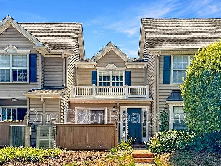 805 Settlement Dr — Photo 1