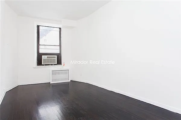 Rented by Mirador Real Estate | media 11