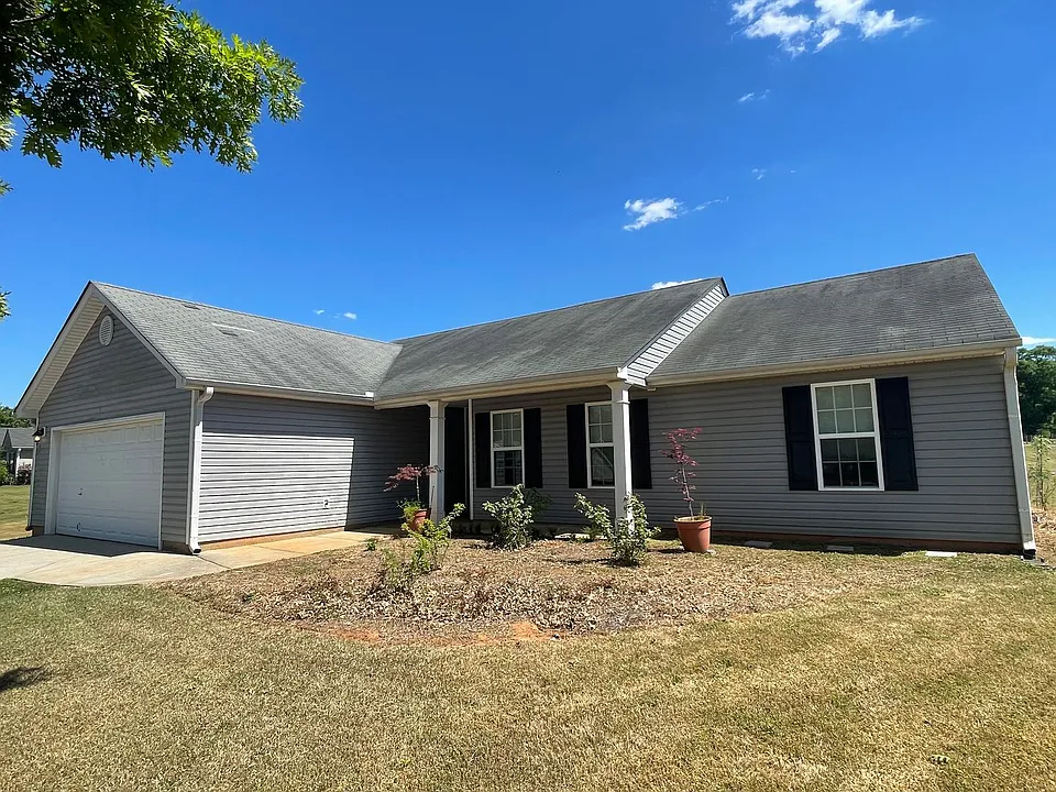 220 Jeremy Dr