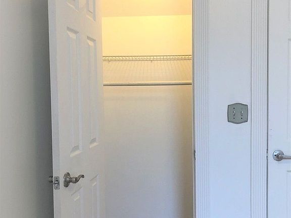 4th image of 145 17th St #2A