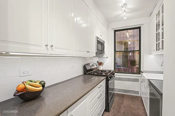 Sold by Corcoran | media 7