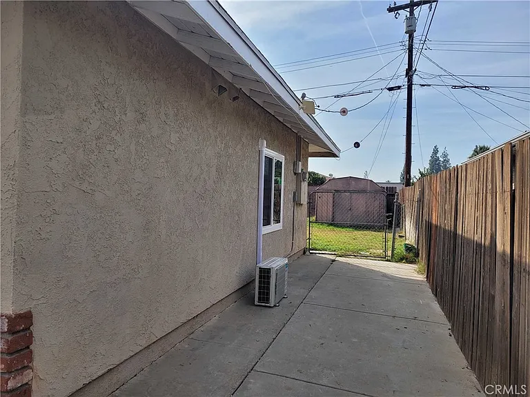 4738 Trebor Rd — Photo 10