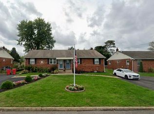 560 Maple St #562, Warminster, PA 18974