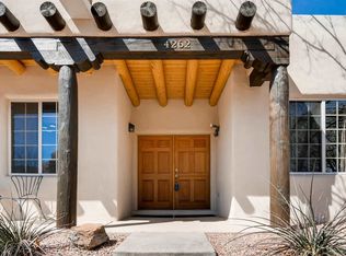 4262 Juniper Hill Ln, Santa Fe, NM 87507
