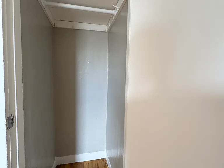 21 Prince Ave #C — Photo 19