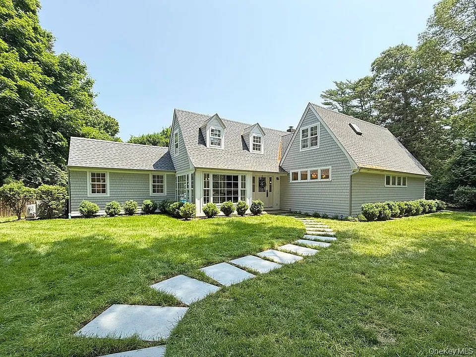 17C Basket Neck Ln