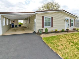809 Clover Ln, Murrysville, PA
