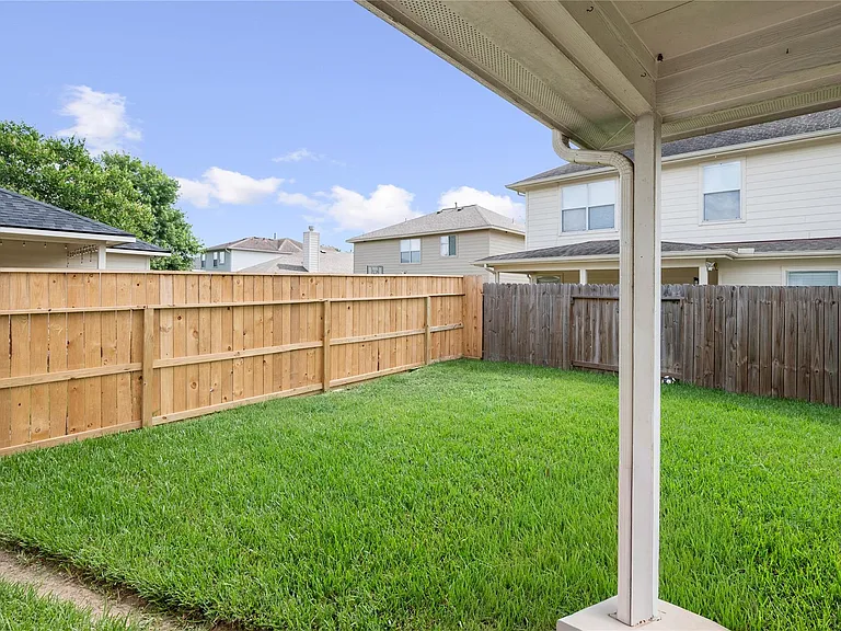 21314 Bella Flora Ct — Photo 18