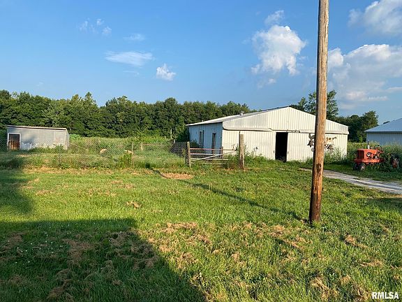 4th image of 24500 N Copperas Creek Rd