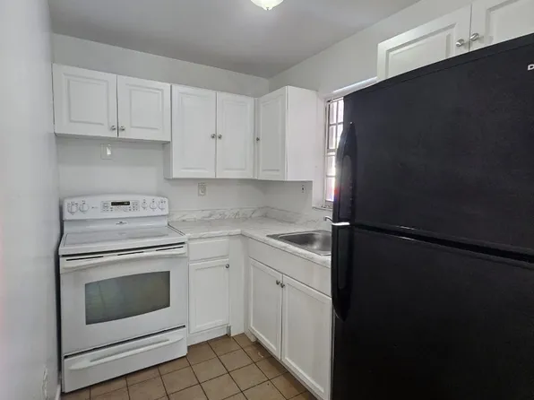 2160 NW 61st St #2154, Miami, FL 33142
