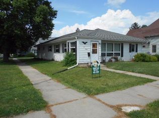 420 Hickory St, Iowa Falls, IA 50126