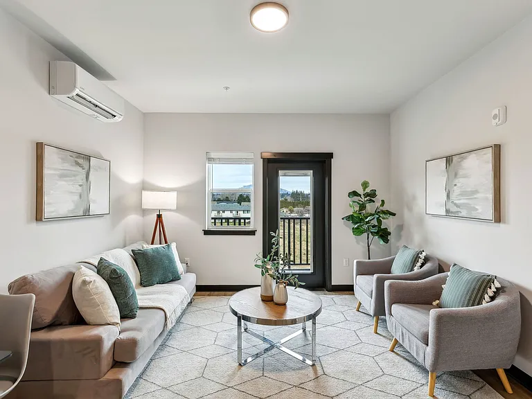 Trailhead Apartments — Photo 10